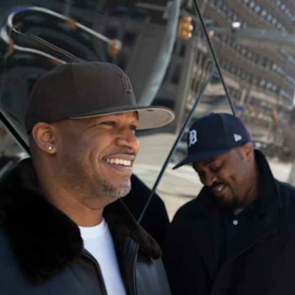 Zo! & Tall Black Guy feat. Debórah Bond